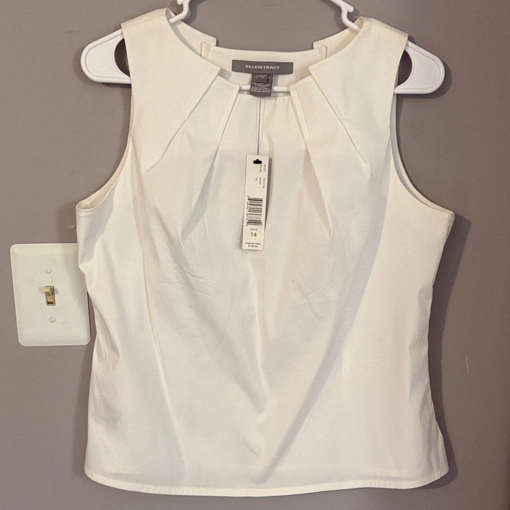 NWTEllen Tracy White Sleeveless Pleat Front Shell Womens Tank Sz 14